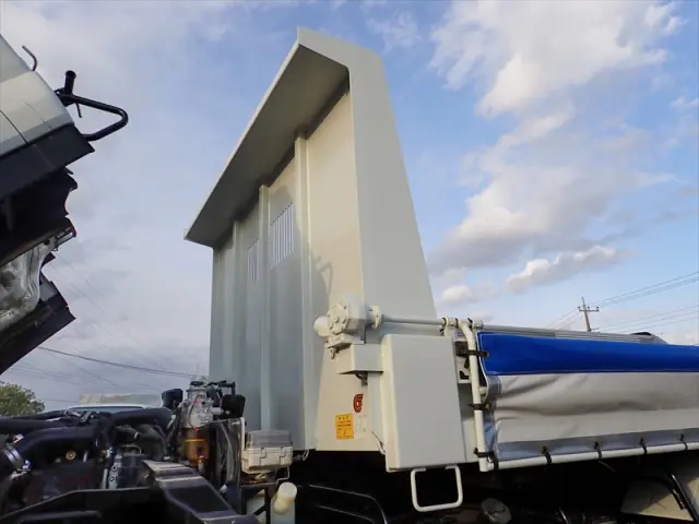 いすゞ フォワード 2PG-FRR90S1(2WD)の写真38