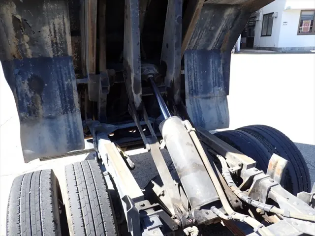 いすゞ エルフ TPG-NKR85AN(2WD)の写真20