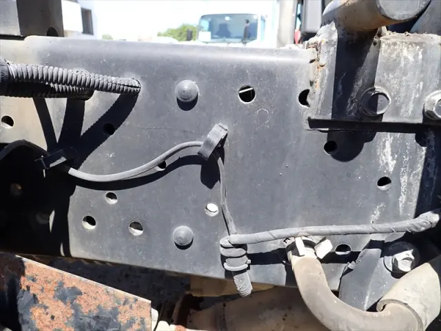 いすゞ エルフ TPG-NKR85AN(2WD)の写真22