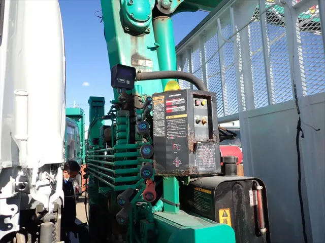 いすゞ エルフ LDG-FVZ34U2(6x4)の写真11