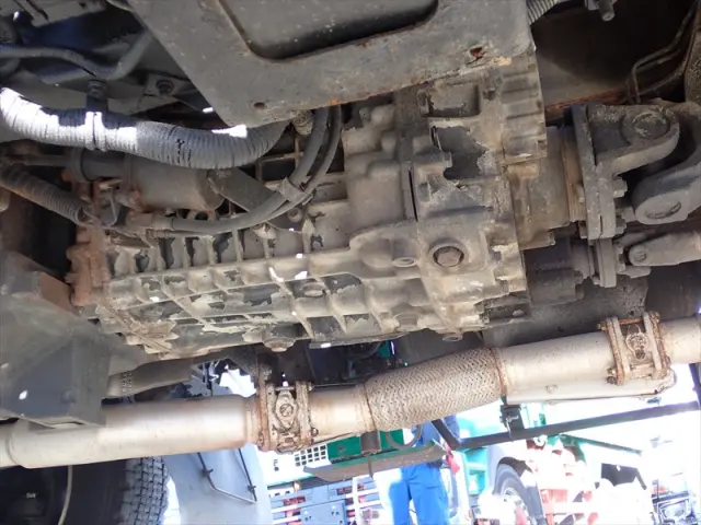 いすゞ エルフ LDG-FVZ34U2(6x4)の写真48