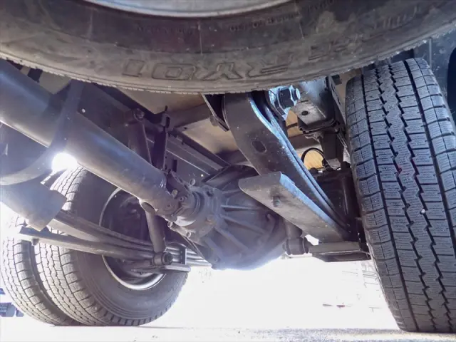 いすゞ エルフ TRG-NLR85AN(2WD)の写真12