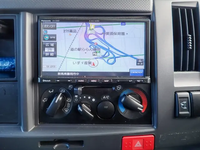 いすゞ エルフ TRG-NLR85AN(2WD)の写真24