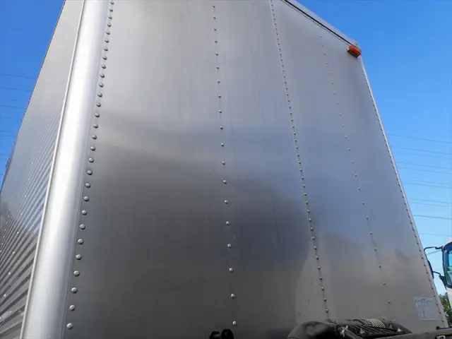 いすゞ エルフ TRG-NLR85AN(2WD)の写真31