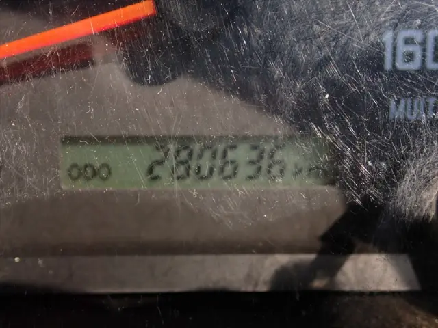 いすゞ フォワード QKG-FVZ34U2(6x4)の写真31