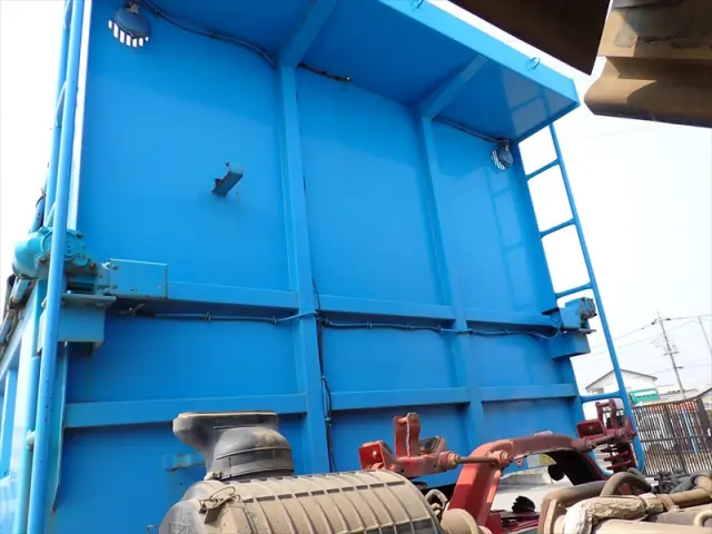 いすゞ フォワード QKG-FVZ34U2(6x4)の写真40