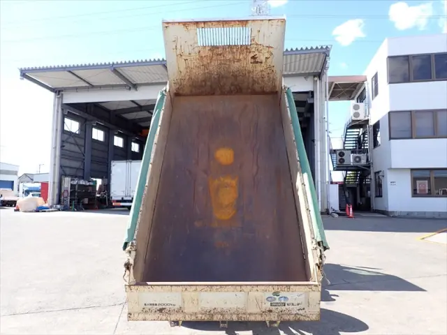 いすゞ エルフ TPG-NJR85AD(2WD)の写真10