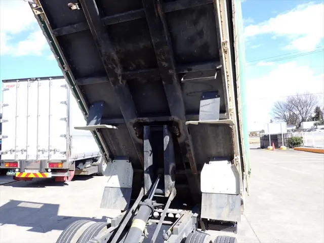 いすゞ エルフ TPG-NJR85AD(2WD)の写真13