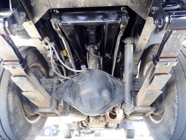 いすゞ エルフ TRG-NJR85AD(2WD)の写真19