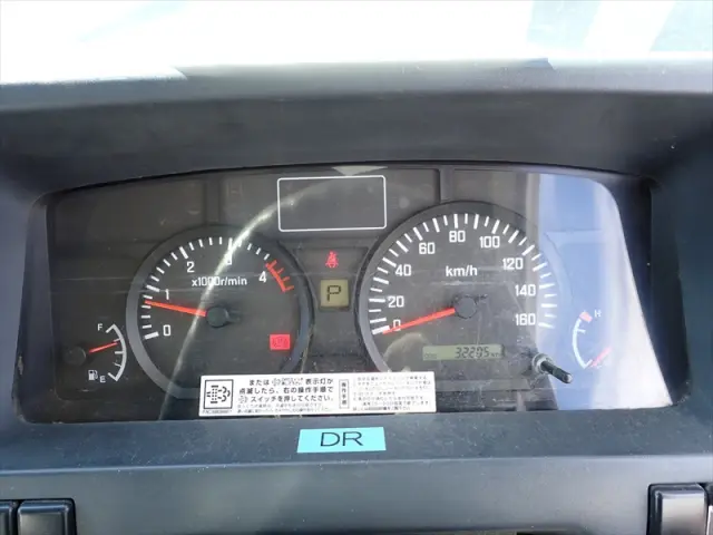 いすゞ エルフ TPG-NJR85AD(2WD)の写真22