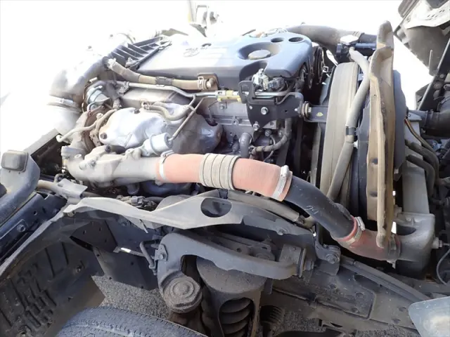 いすゞ エルフ TPG-NJR85AD(2WD)の写真27