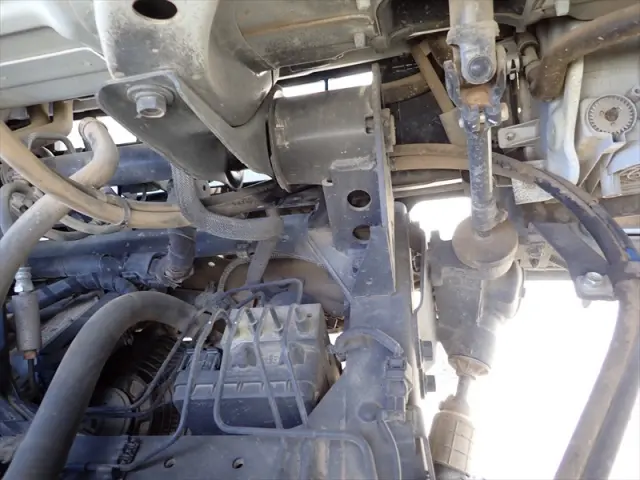 いすゞ エルフ TPG-NJR85AD(2WD)の写真28