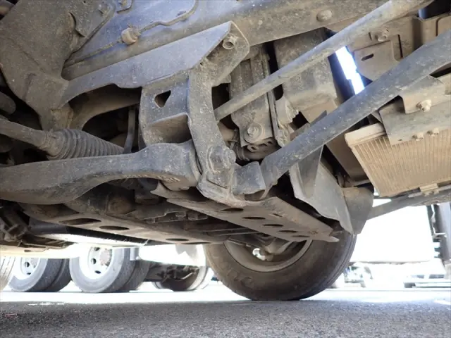 いすゞ エルフ TPG-NJR85AD(2WD)の写真30