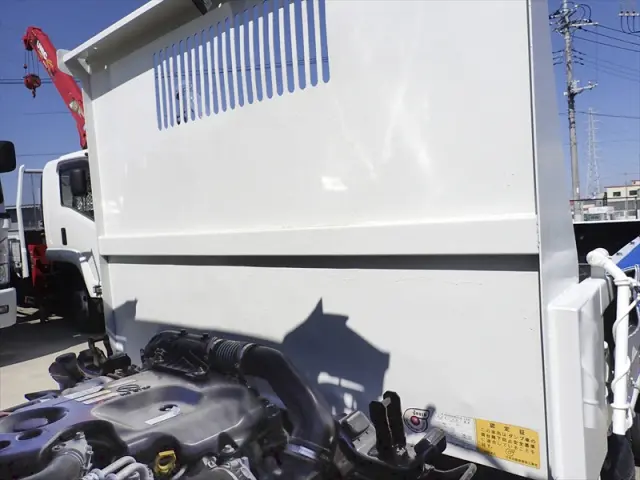 いすゞ エルフ TRG-NJR85AD(2WD)の写真31