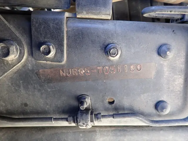 いすゞ エルフ TRG-NJR85AD(2WD)の写真35