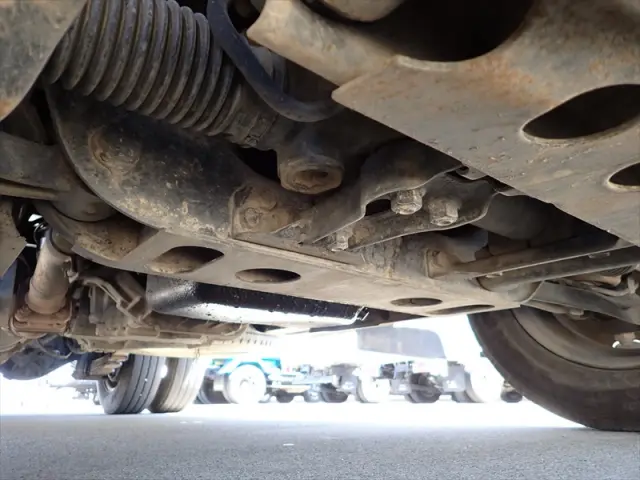 いすゞ エルフ TRG-NJR85AD(2WD)の写真36