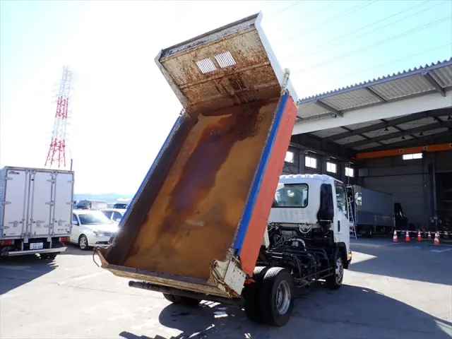 いすゞ エルフ TKG-FRR90S1(2WD)の写真9