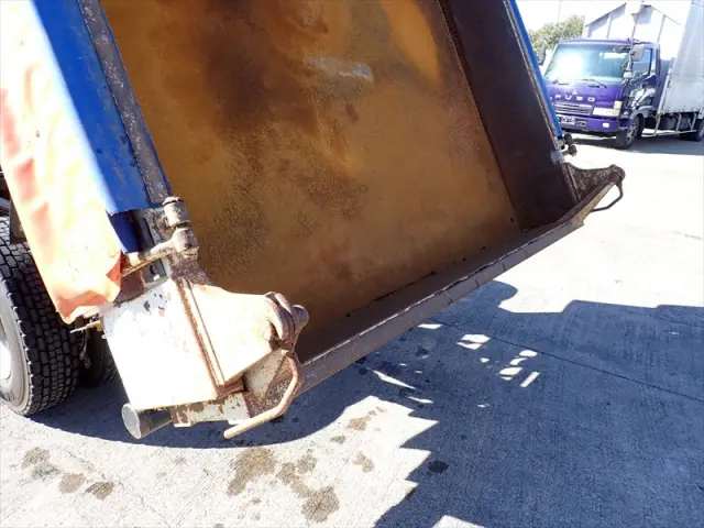 いすゞ エルフ TKG-FRR90S1(2WD)の写真11