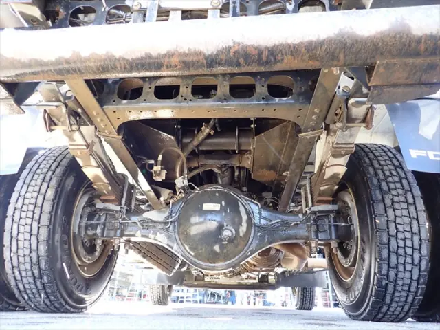 いすゞ エルフ TKG-FRR90S1(2WD)の写真17