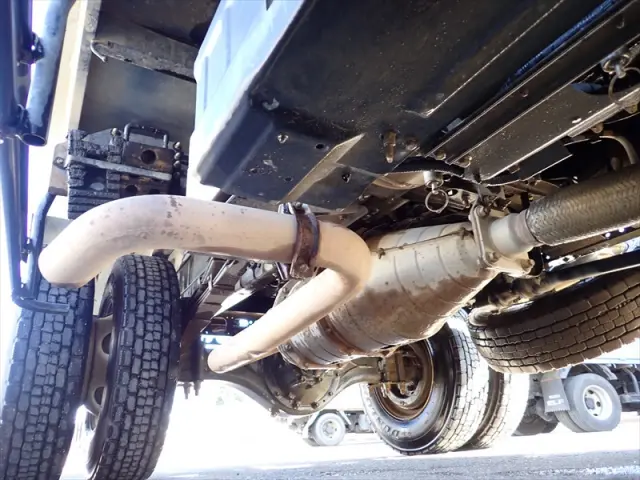 いすゞ エルフ TKG-FRR90S1(2WD)の写真18