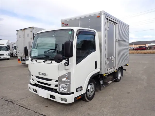 いすゞ エルフ 2RG-NLR88AN(2WD)の写真1