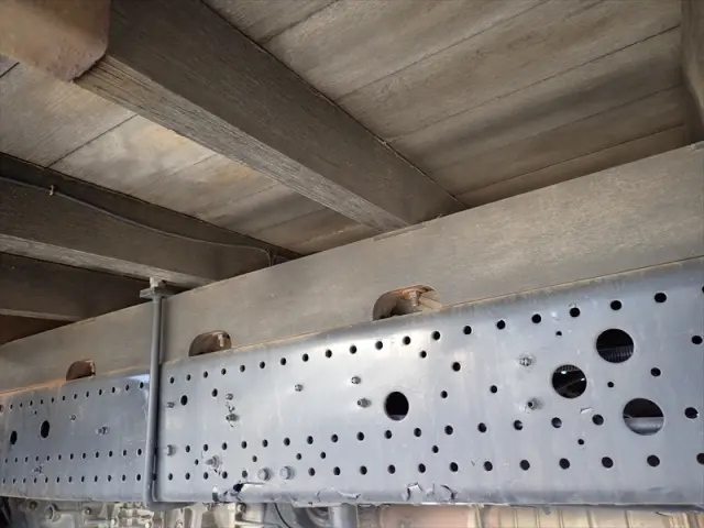 いすゞ フォワード SKG-FRR90S2(2WD)の写真16