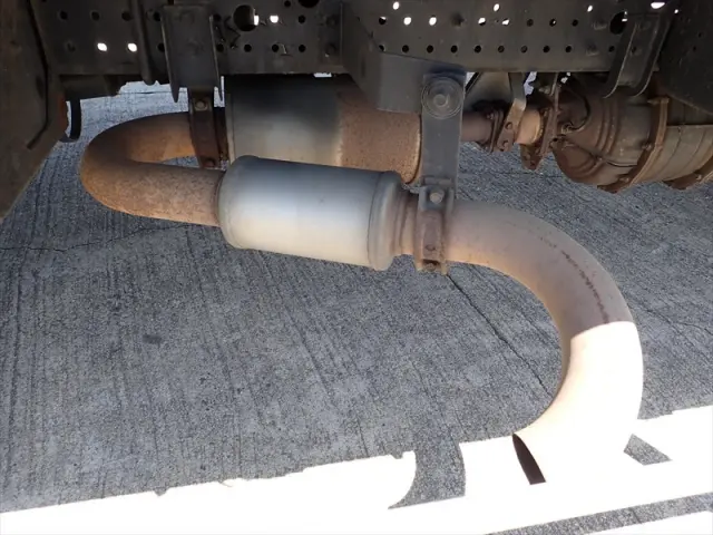 いすゞ フォワード SKG-FRR90S2(2WD)の写真23