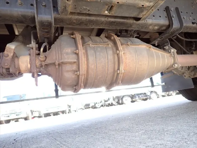 いすゞ フォワード SKG-FRR90S2(2WD)の写真24