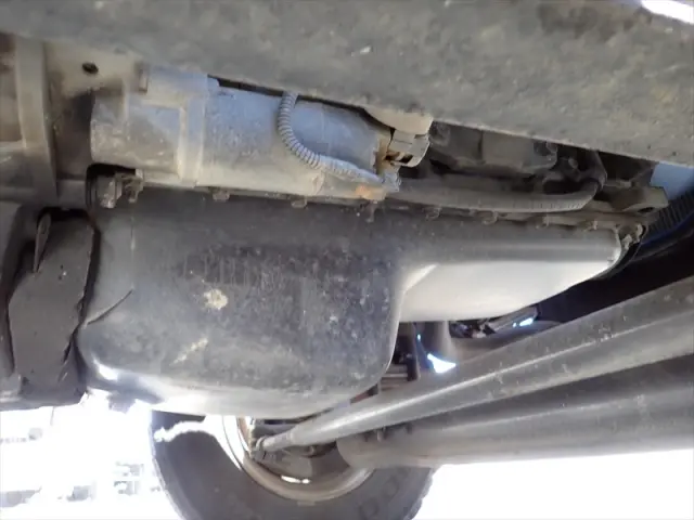 いすゞ フォワード SKG-FRR90S2(2WD)の写真32