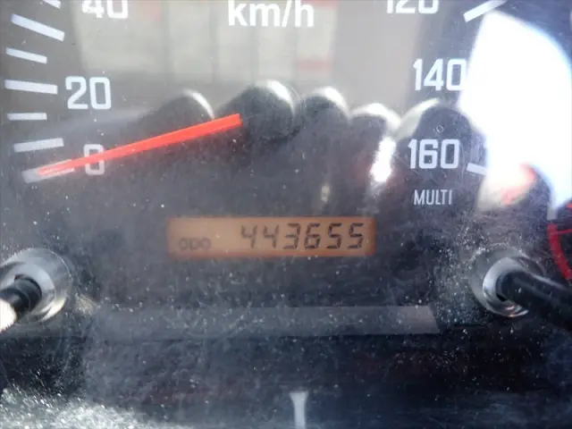 いすゞ フォワード SKG-FRR90S2(2WD)の写真35