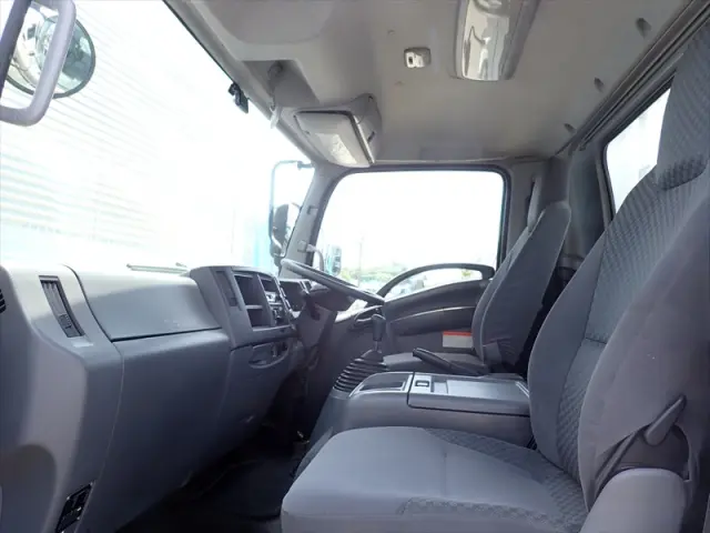 いすゞ フォワード SKG-FRR90S2(2WD)の写真39