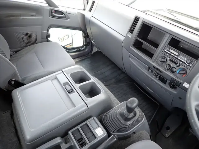 いすゞ フォワード SKG-FRR90S2(2WD)の写真41