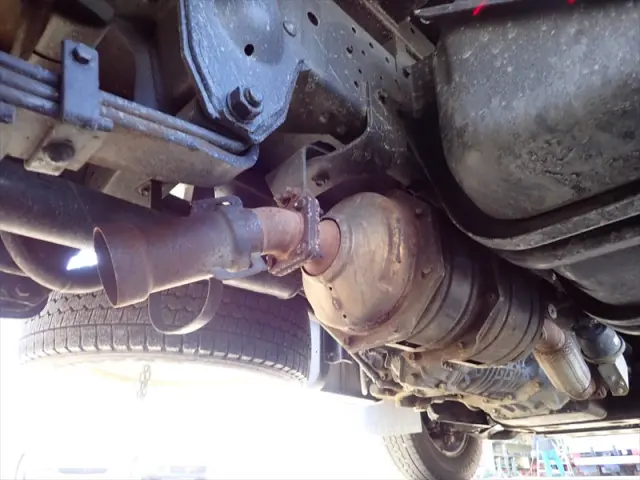 いすゞ エルフ TPG-NKR85AD(2WD)の写真17