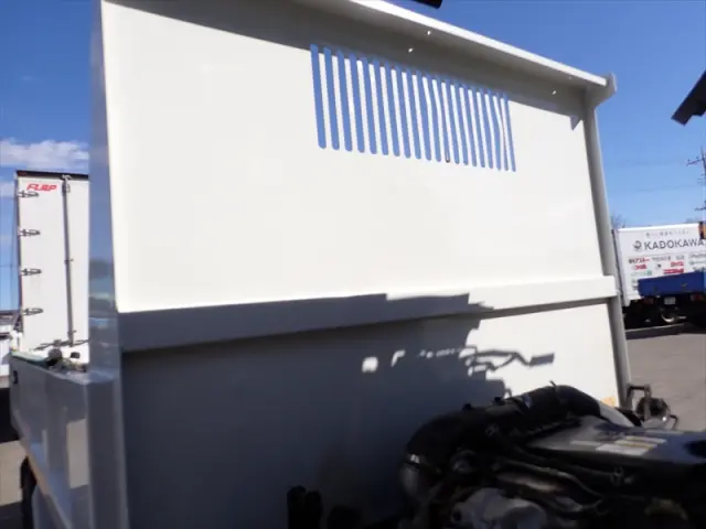 いすゞ エルフ TPG-NKR85AD(2WD)の写真33