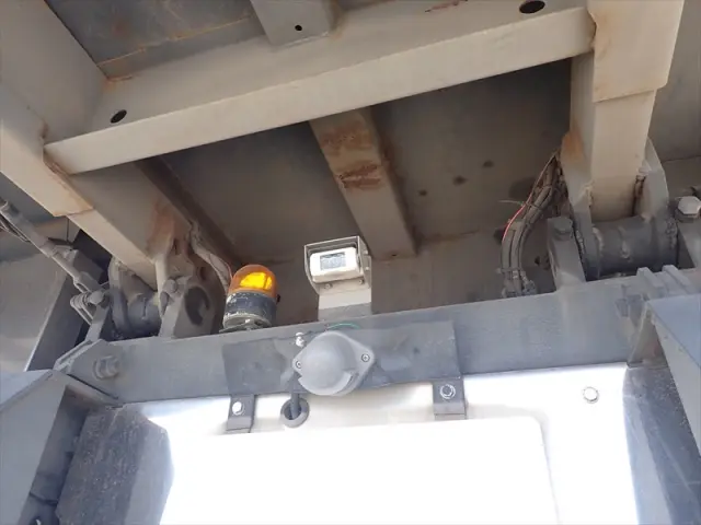 いすゞ ギガ 2PG-CXZ77CT(6x4)の写真20