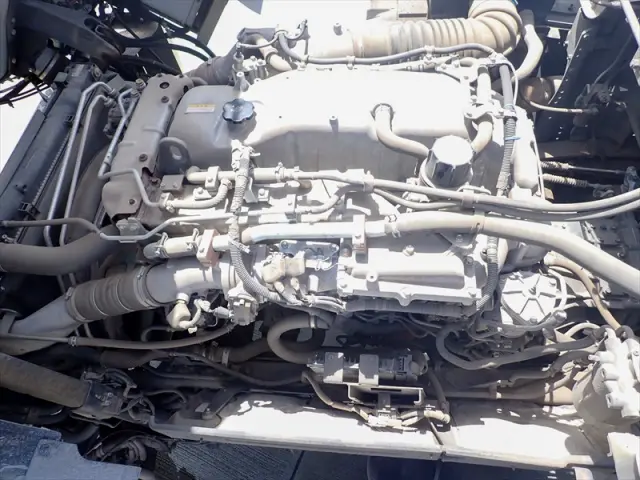 いすゞ ギガ 2PG-CXZ77CT(6x4)の写真38