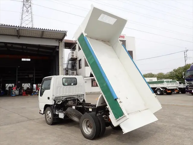 いすゞ エルフ TPG-NKR85ANの写真10