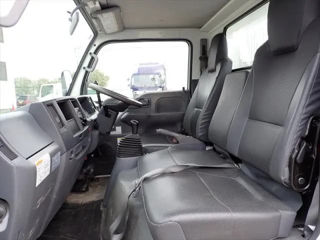 いすゞ エルフ TPG-NKR85ANの写真37