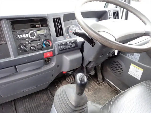 いすゞ エルフ TPG-NKR85ANの写真38