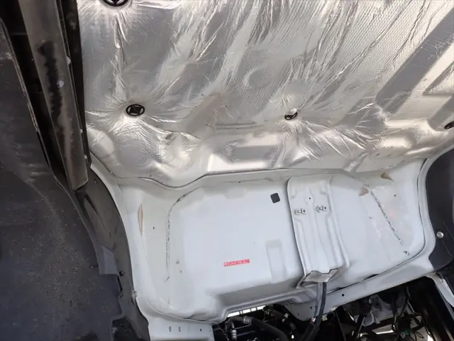 いすゞ エルフ TRG-NHR85A(2WD)の写真23