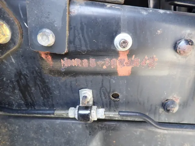 いすゞ エルフ TRG-NHR85A(2WD)の写真25