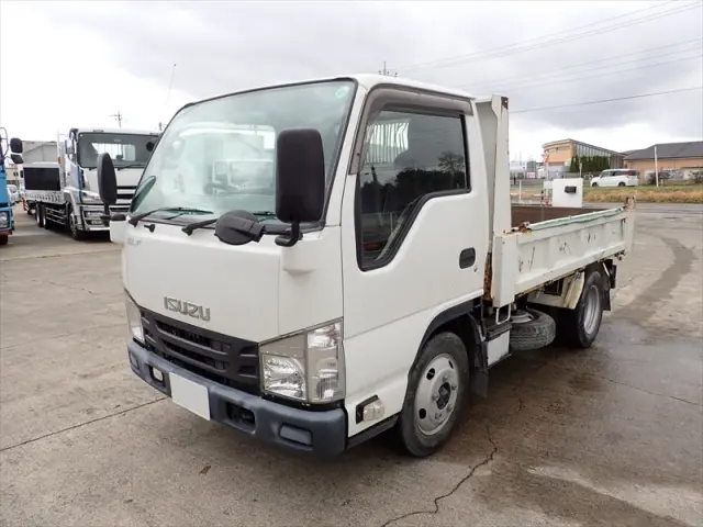 いすゞ エルフ TPG-NKR85AD(2WD)の写真1