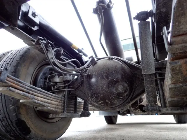 いすゞ エルフ TPG-NKR85AD(2WD)の写真23