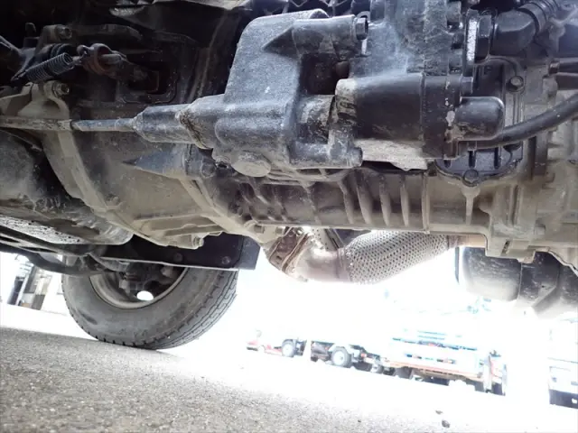 いすゞ エルフ TPG-NKR85AD(2WD)の写真30