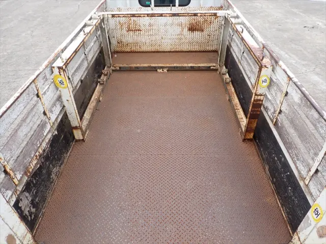 いすゞ エルフ TRG-NKR85Aの写真9