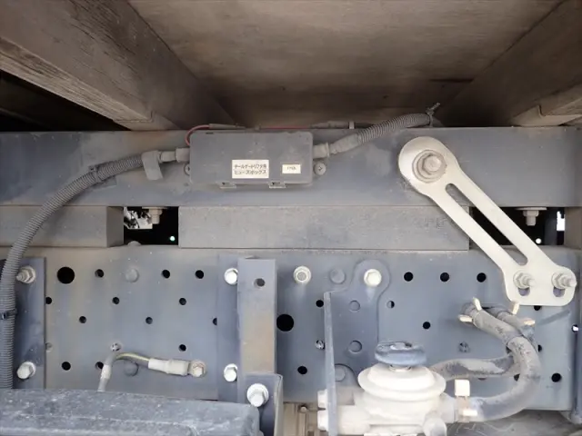 いすゞ エルフ TRG-NKR85Aの写真14