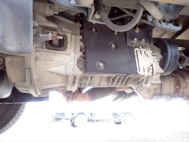 いすゞ エルフ TRG-NKR85Aの写真32