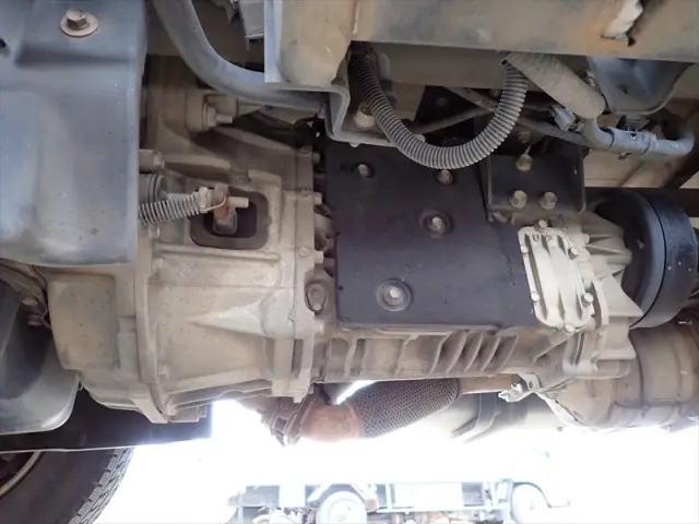 いすゞ エルフ TRG-NKR85Aの写真33