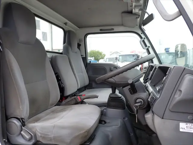 いすゞ エルフ TRG-NKR85Aの写真38