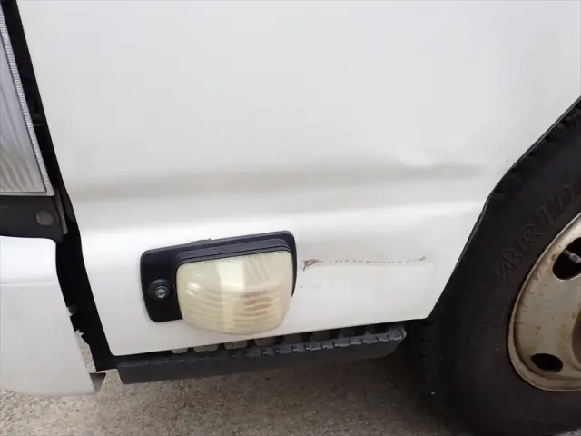 いすゞ エルフ TRG-NKR85Aの写真46